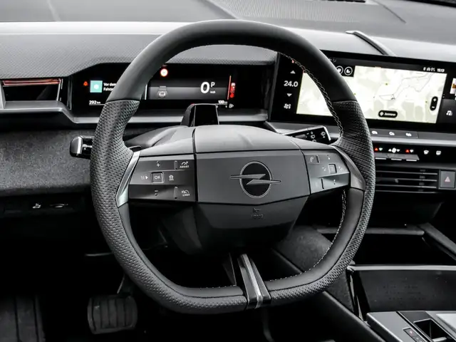 Opel Grandland view 8