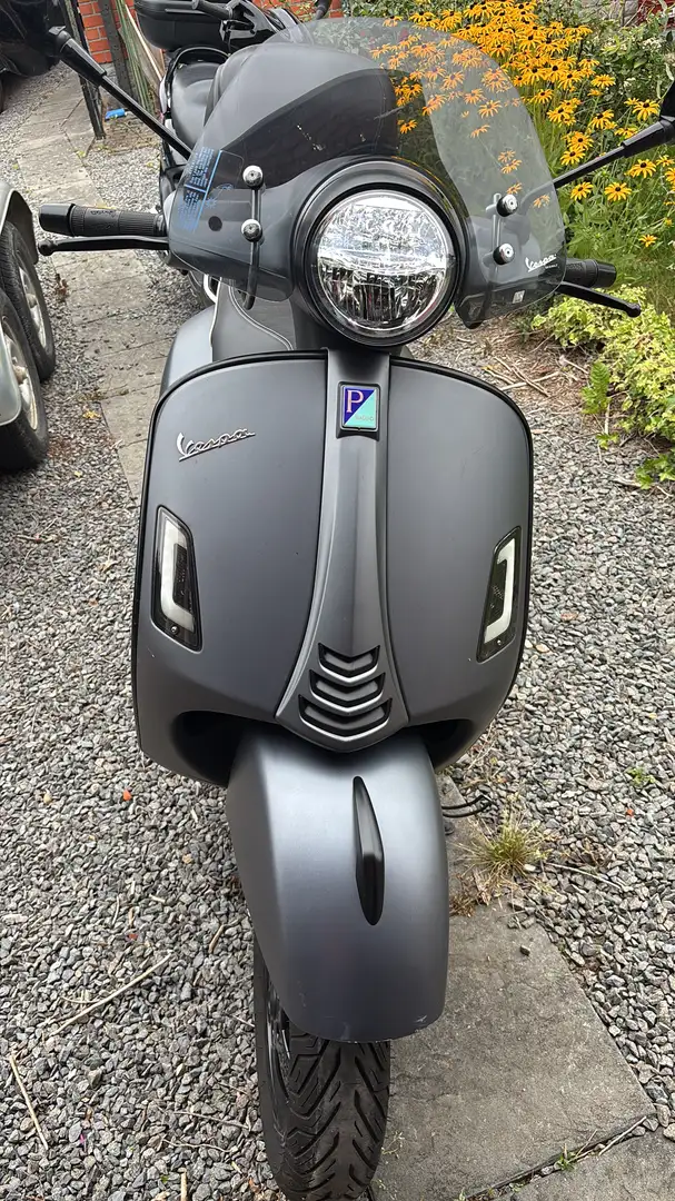 Vespa GTS 300 Vespa 300 ie gts - 1