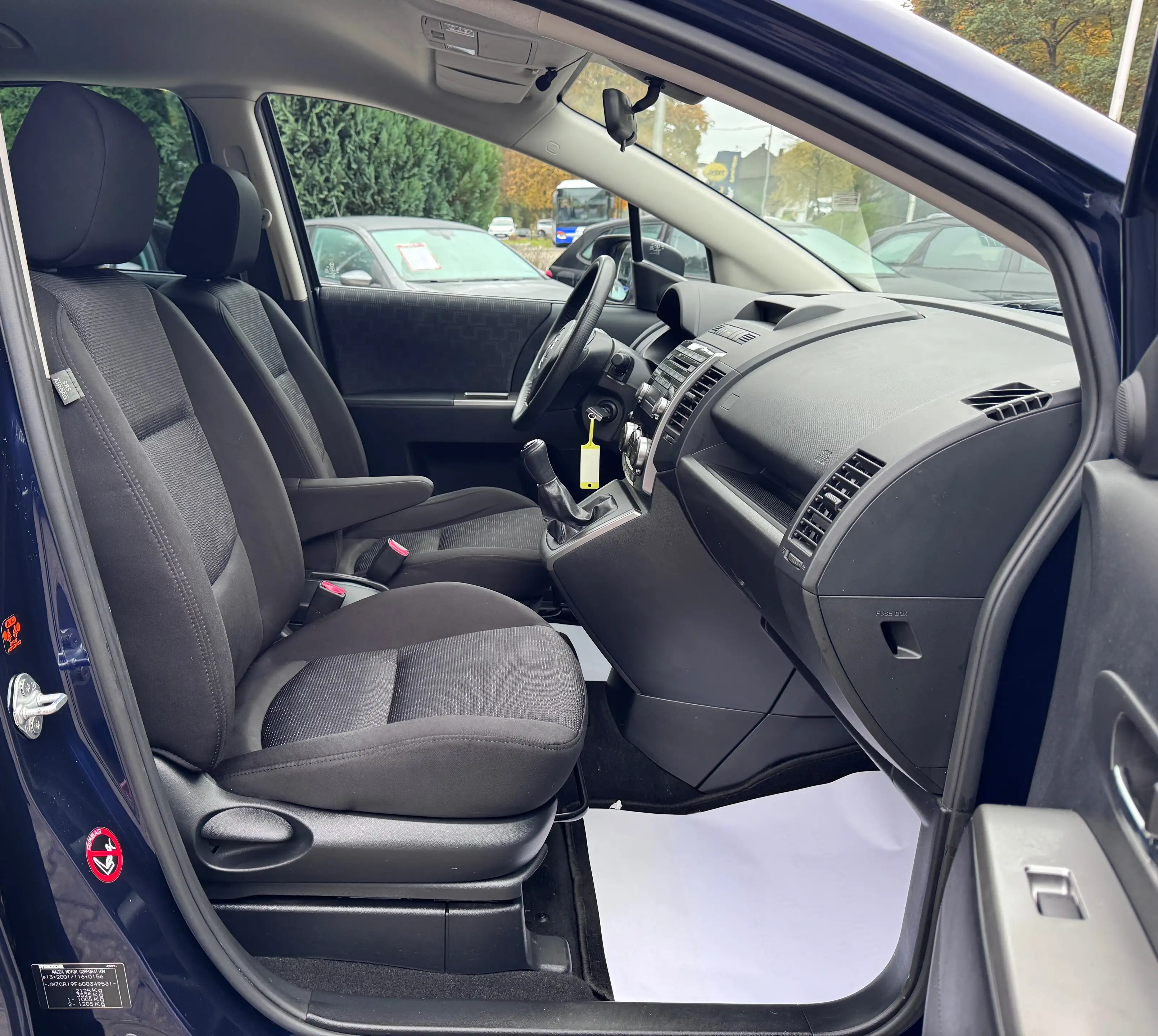 Mazda 5 2.0 Top*7-Sitze*Xenon*AHK*SR/WR-Alu*Tüv 03/27 — photo 13