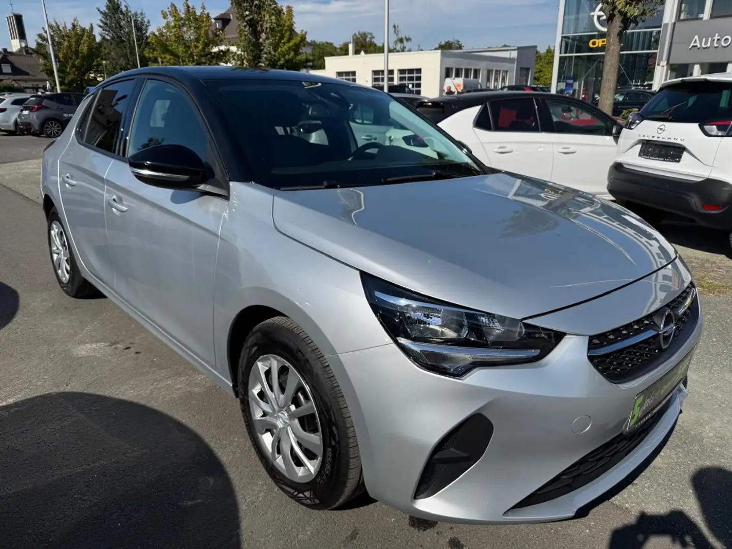 Opel Corsa 1.2 Edition mit Navi Rückfahrkamera Sitzhz Inkl. I - 2