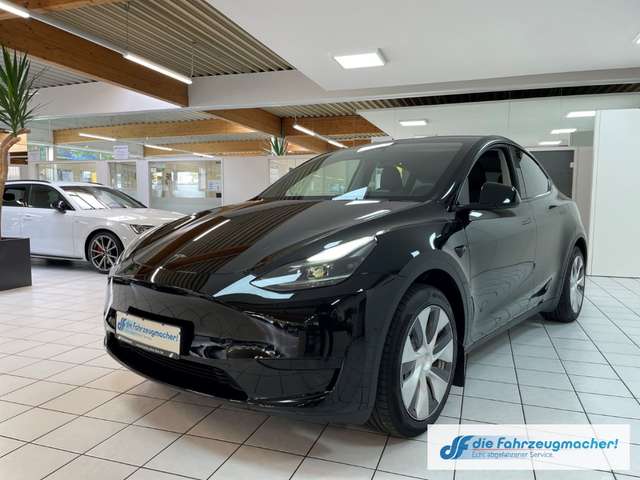 Tesla Model Y Long Range RWD Panorama Navi Soundsystem LED ACC W