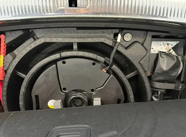 Audi Q5 view 24
