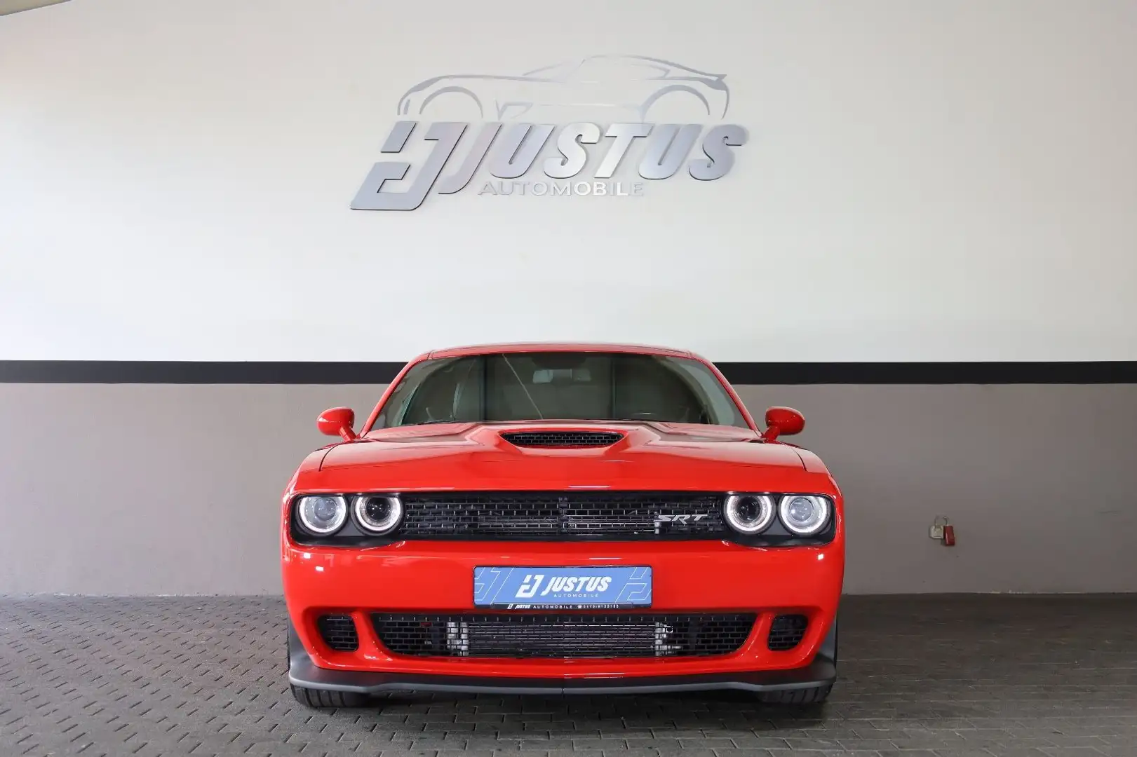 Dodge Challenger 5.7 R/T/KAMERA/BTH/MFL/SHZ/AMBIE/R20 Rot - 2