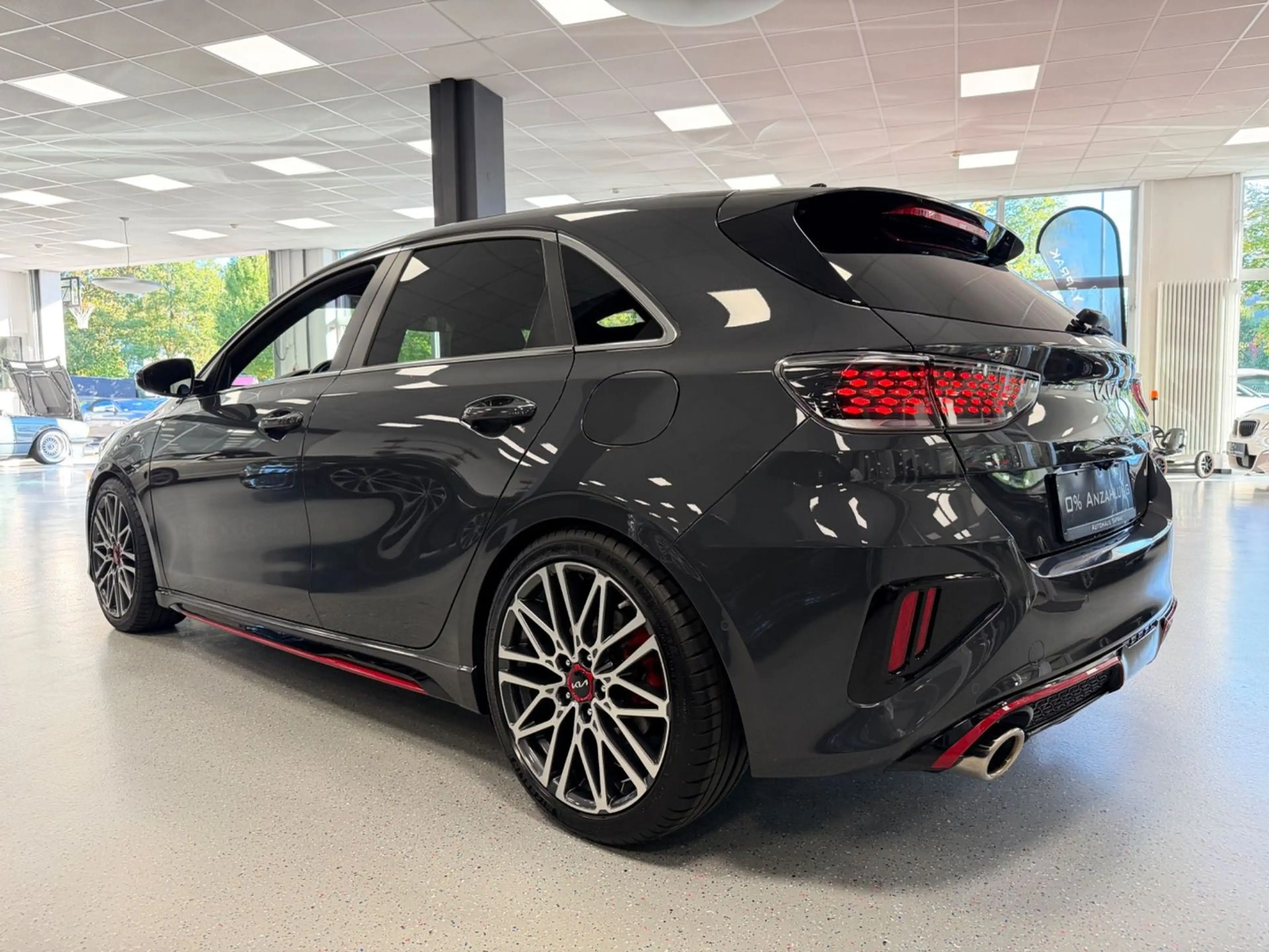 Kia Ceed / cee'd 1.6T-GDI GT|H&R|JBL|Virtual|Garan. — photo 15