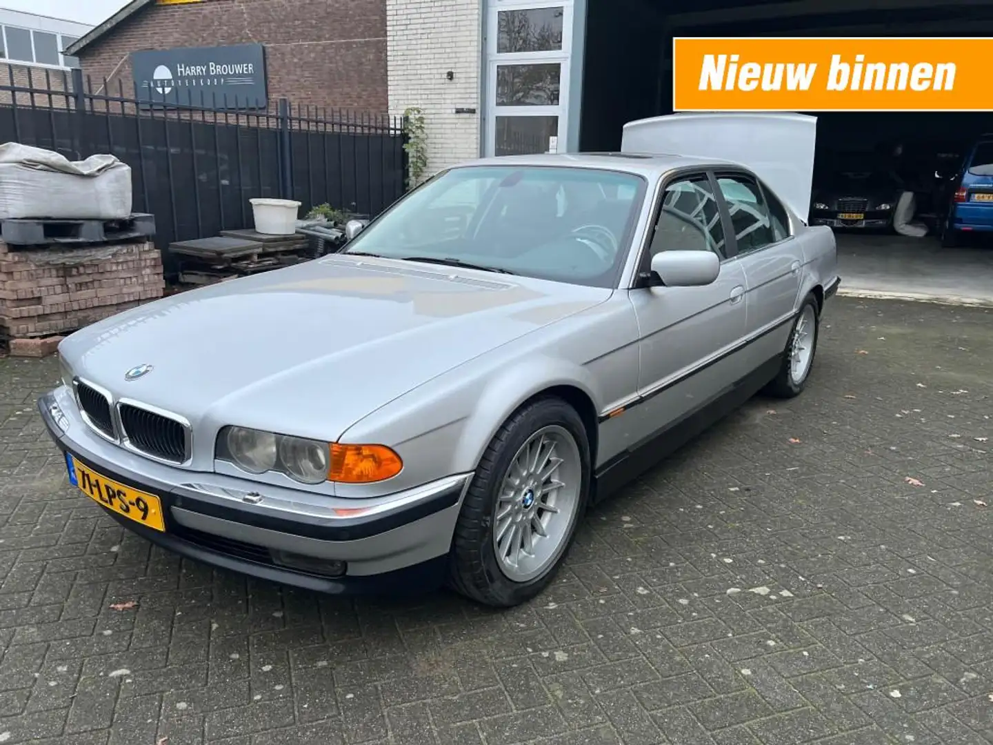 BMW 735 735I EXEC.HIGH-LINE v8 Automaat 175Kw Youngtimer!! Gris - 1