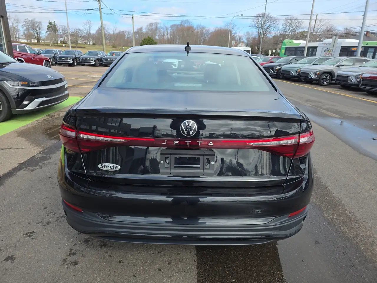 Volkswagen Jetta снимка Volkswagen Jetta