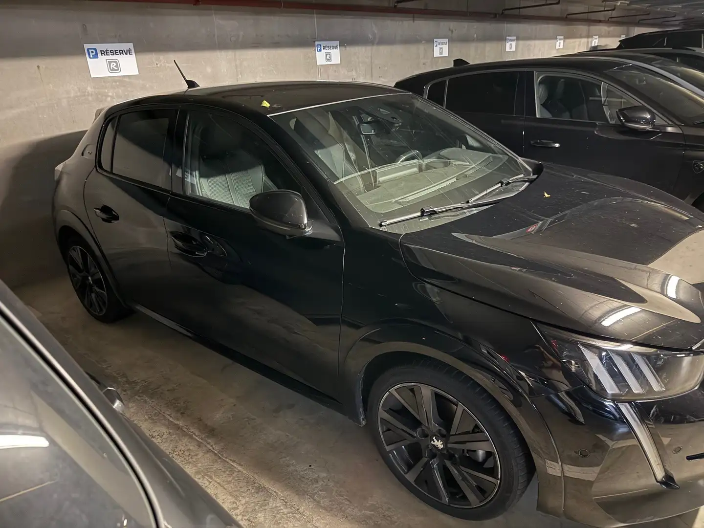Peugeot 208 208 GT BlueHDi 100 Noir - 2