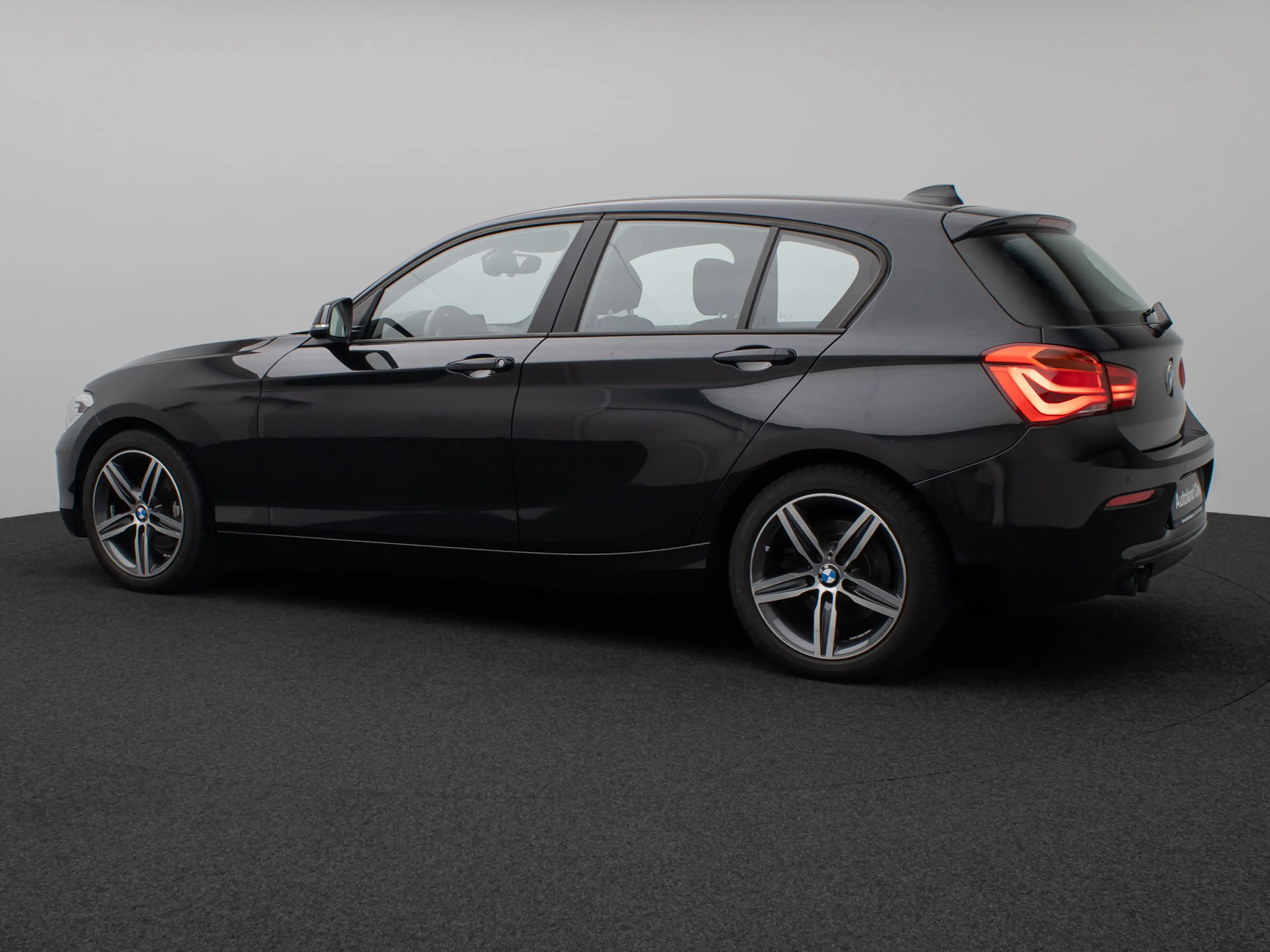 BMW 120 Sport Line Glasdach H K PDC LED Komfort — photo 10