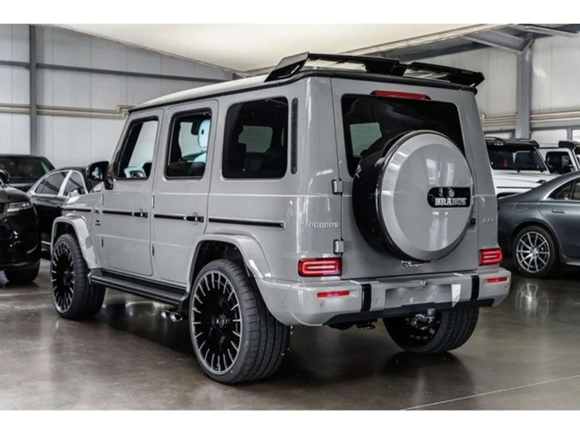 벤츠 G-Class G 63 AMG 2026 회색 사진 6