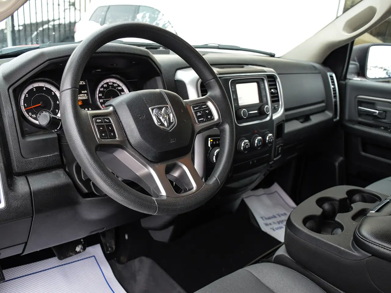 RAM 1500 снимка RAM 1500