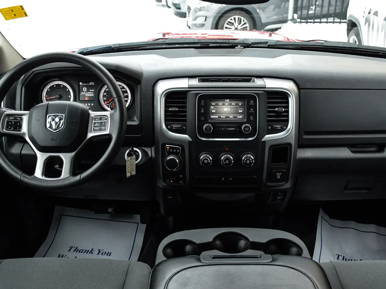 RAM 1500 снимка RAM 1500