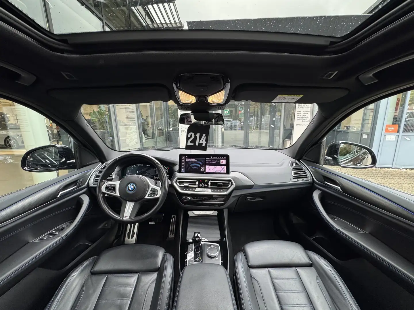 BMW X3 xDrive30e M Sport AHK PANO LASER HuD Facelift Schwarz - 2