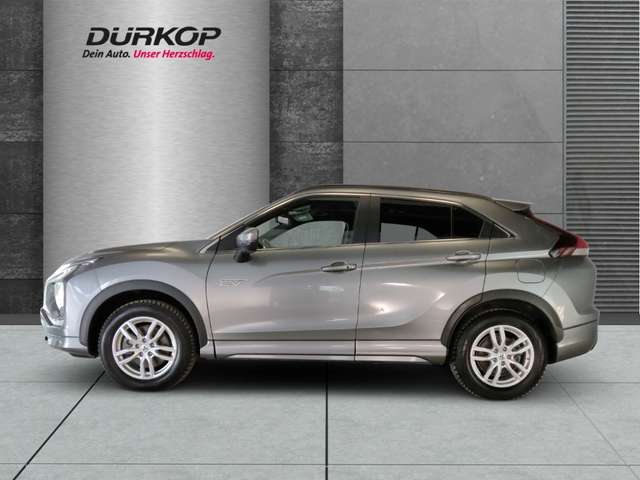 Mitsubishi Eclipse Cross Top 2.4MIVEC PHEV CVTAllrad Navi Bi-LED Abstandste