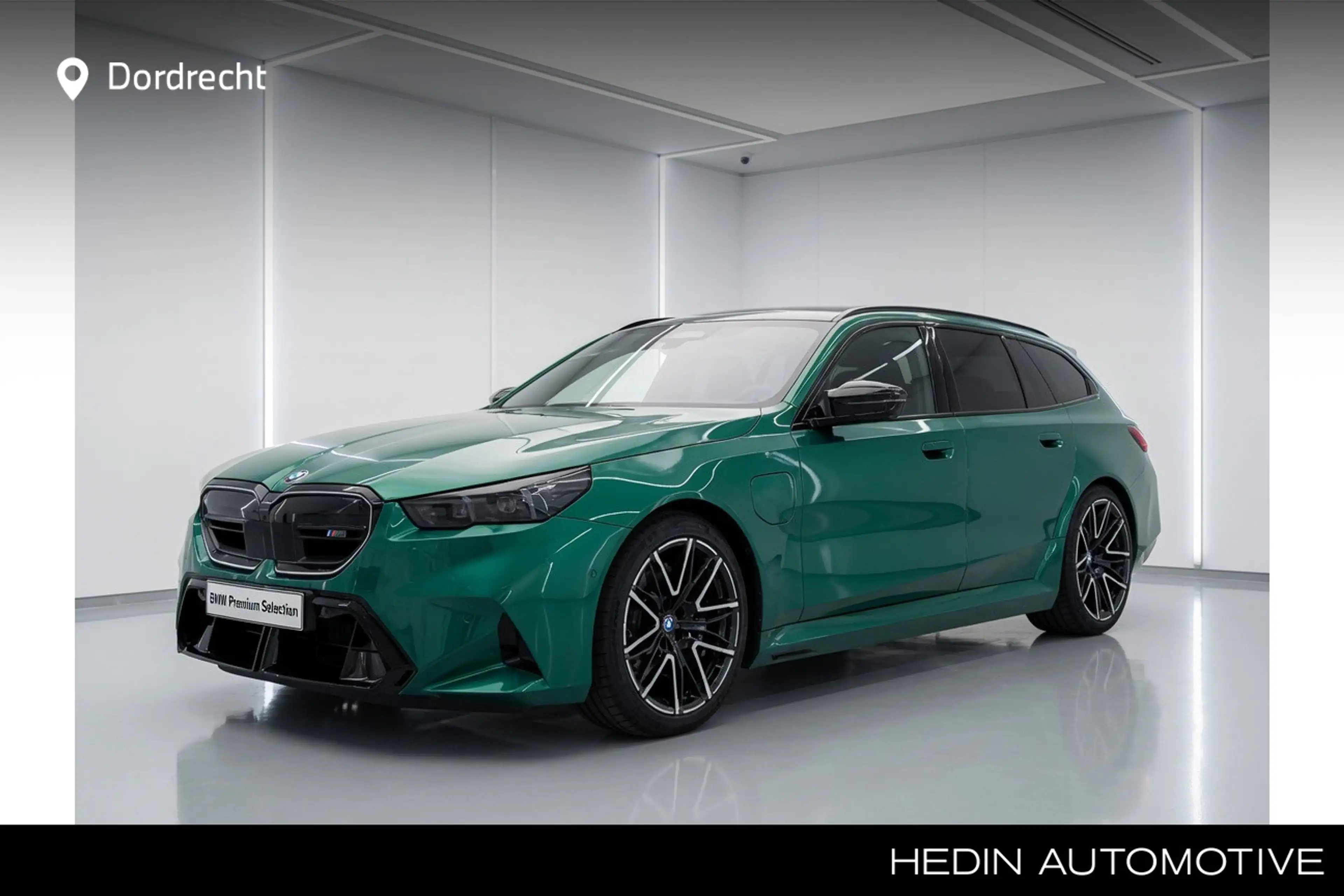 BMW M5 M5 Touring | CoPilot | Trekhaak | Ventilatie | Bow