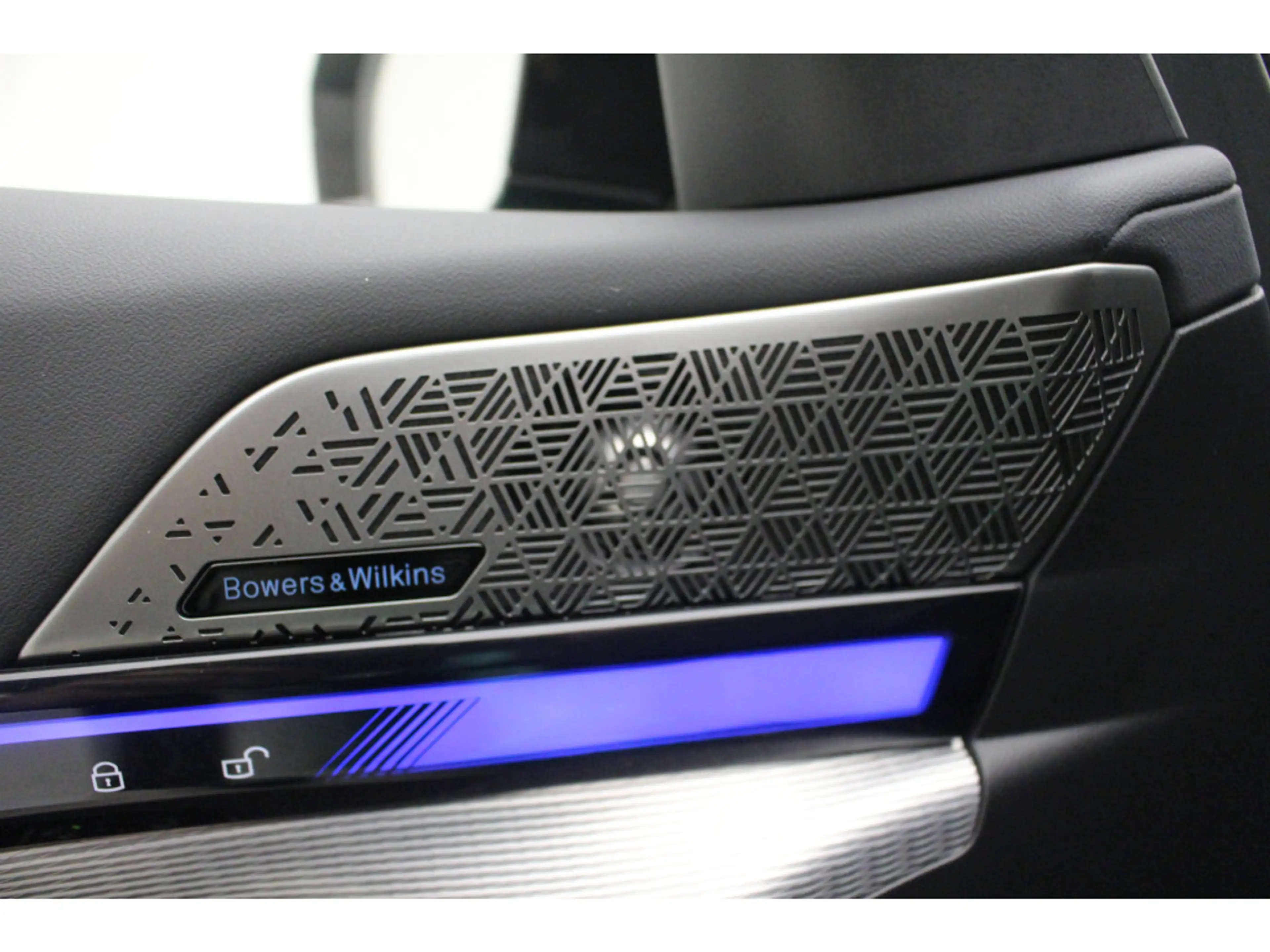 BMW M5 M5 Touring | CoPilot | Trekhaak | Ventilatie | Bow — photo 13