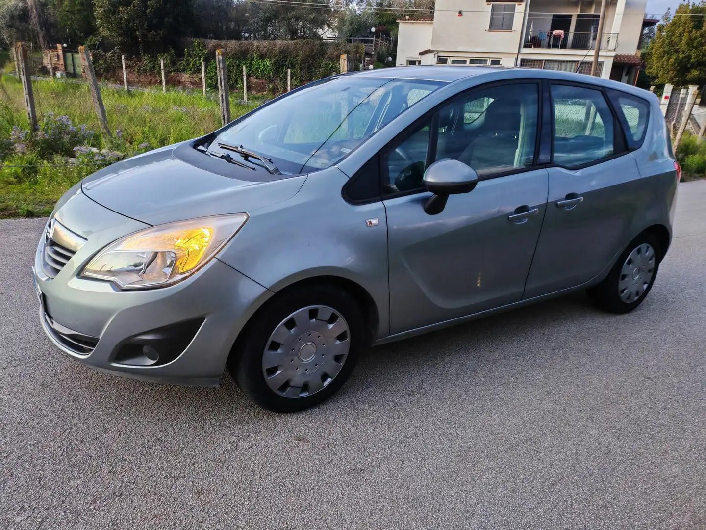 Opel Meriva 1.3 cdti ecoflex Cosmo 95cv - 2