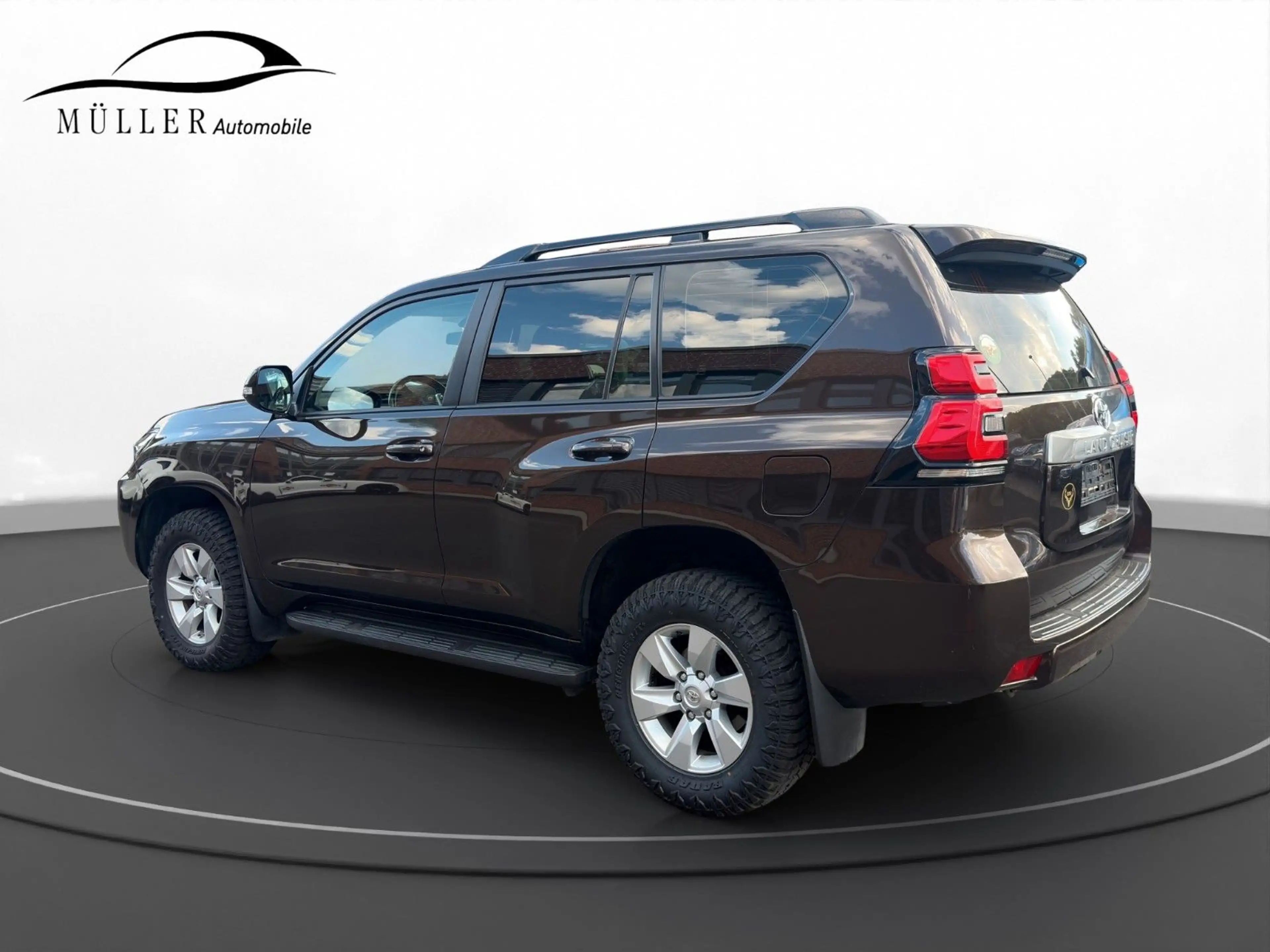 Toyota Land Cruiser Comfort Rückfahr — photo 3