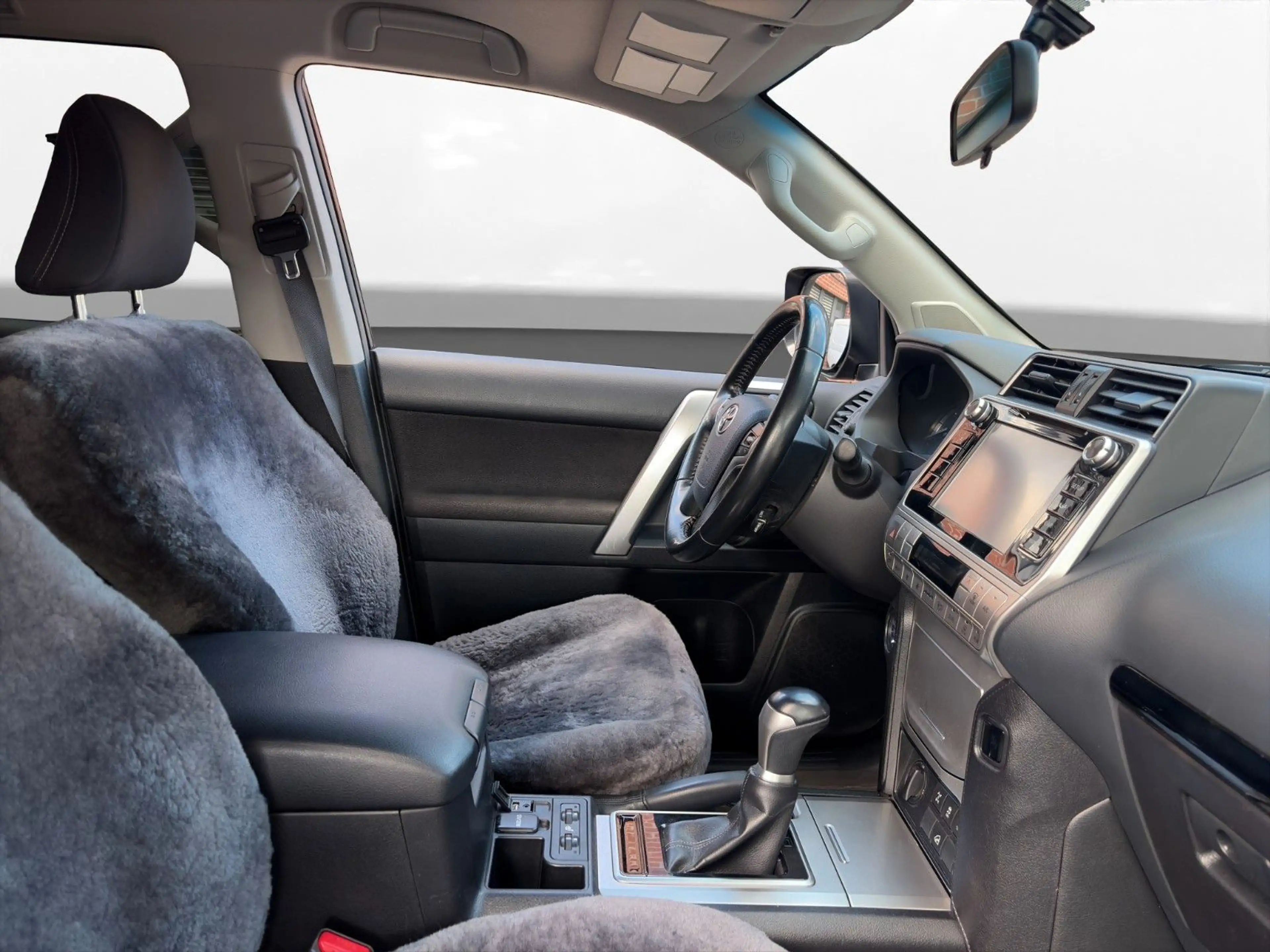 Toyota Land Cruiser Comfort Rückfahr — photo 9