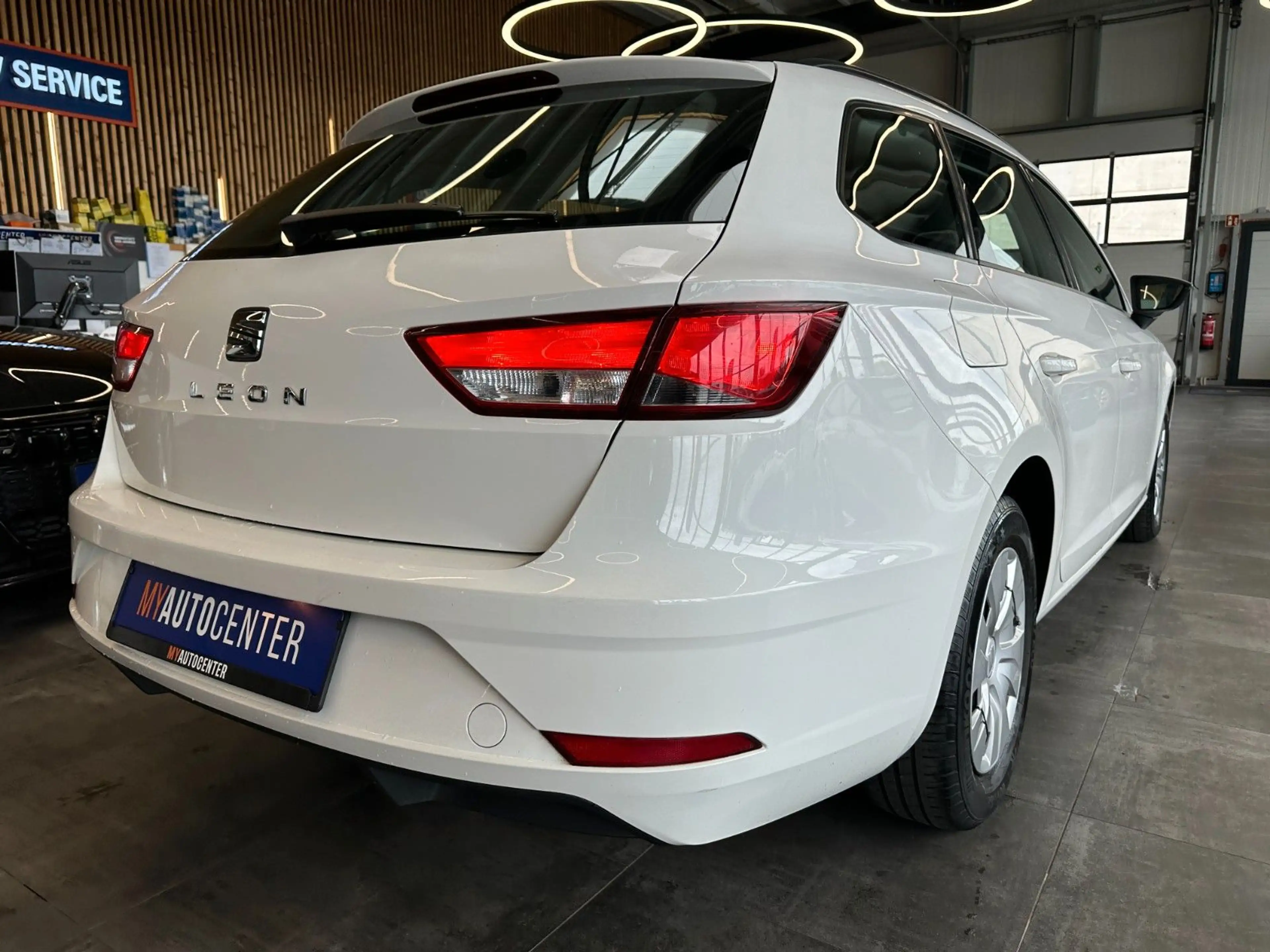 SEAT Leon *SERVICE*TÜV04.26*KLIMA*2-HAND* — photo 2