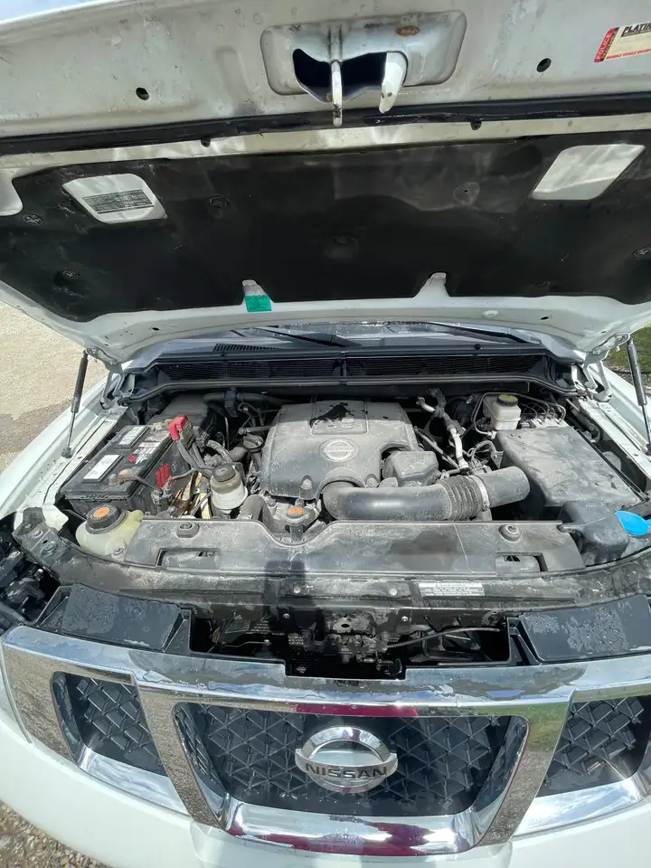 Nissan Armada снимка Nissan Armada