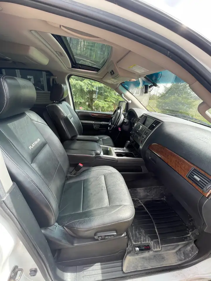 Nissan Armada снимка Nissan Armada