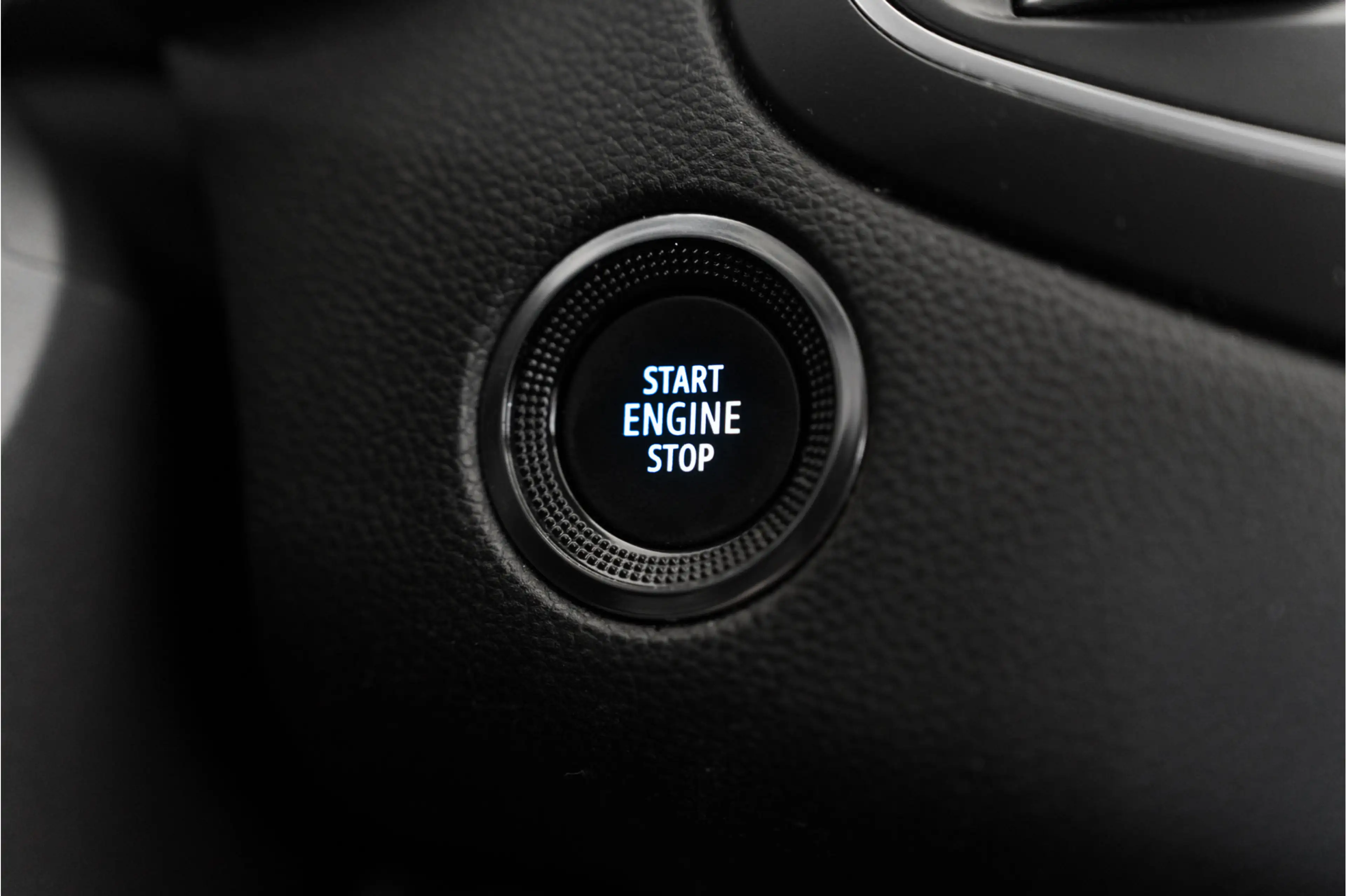 Renault Megane E-Tech Estate 1.6 Plug-In Hybrid 160 Equilibre — photo 23