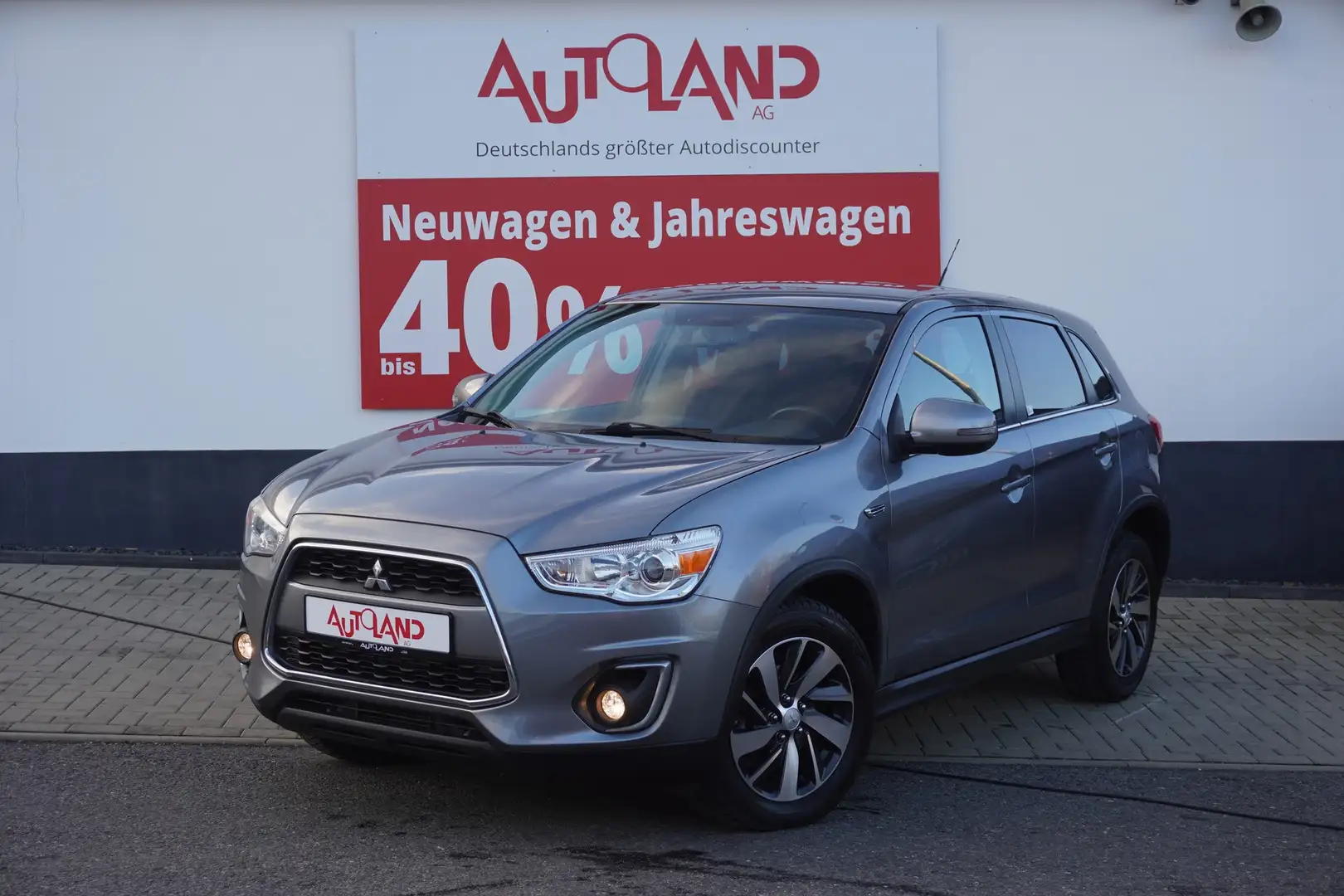 Mitsubishi ASX 1.6 DI-D Plus 2WD Tempomat DAB AHK Kamera Gris - 1