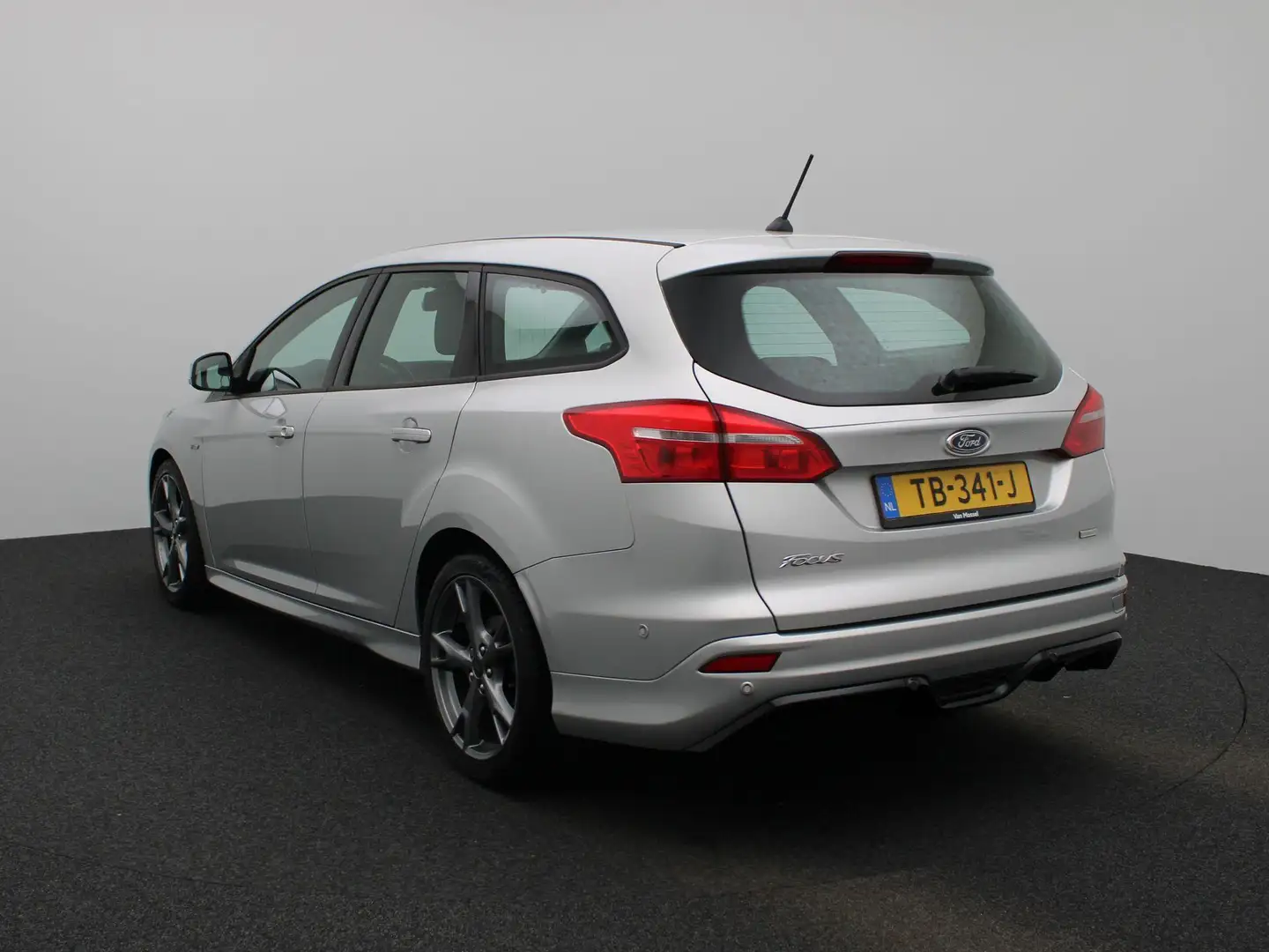 Ford Focus Wagon 1.0 ST-Line | NAVIGATIE | APPLE CARPLAY | PA Gris - 2
