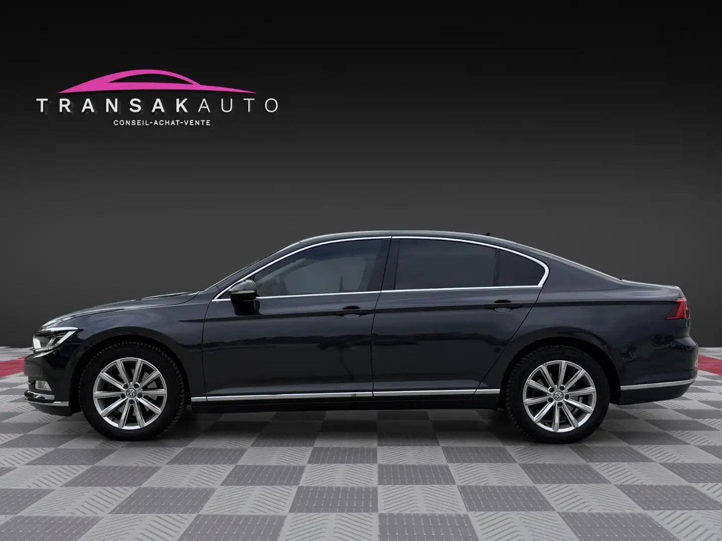 Volkswagen Passat Passat 2.0 TDI 150 BMT DSG7 Carat Exclusive Grau - 2