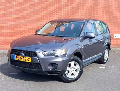 Mitsubishi Outlander 2.0 147pk 2WD Invite Airco Trekhaak