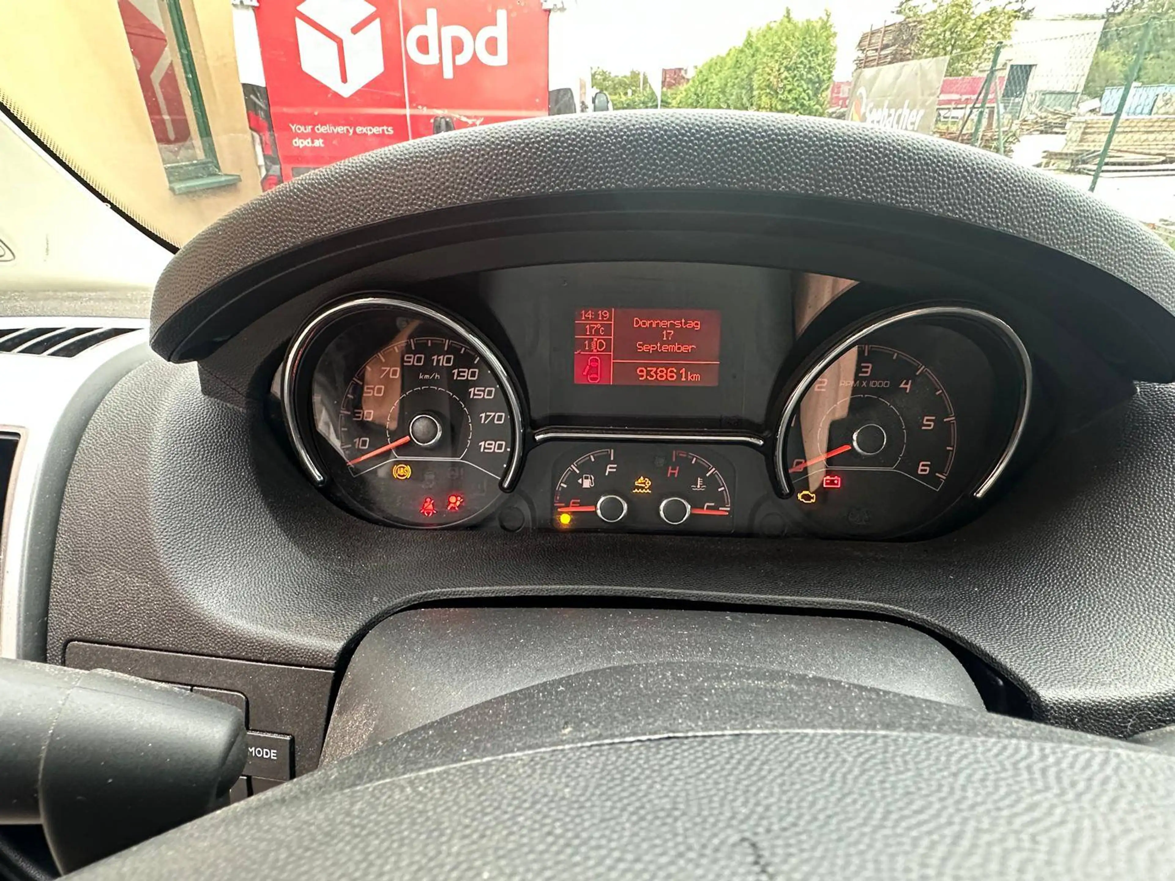 Citroen Jumper 35 L4H3 Control Heavy BlueHDi 140 Start — photo 10