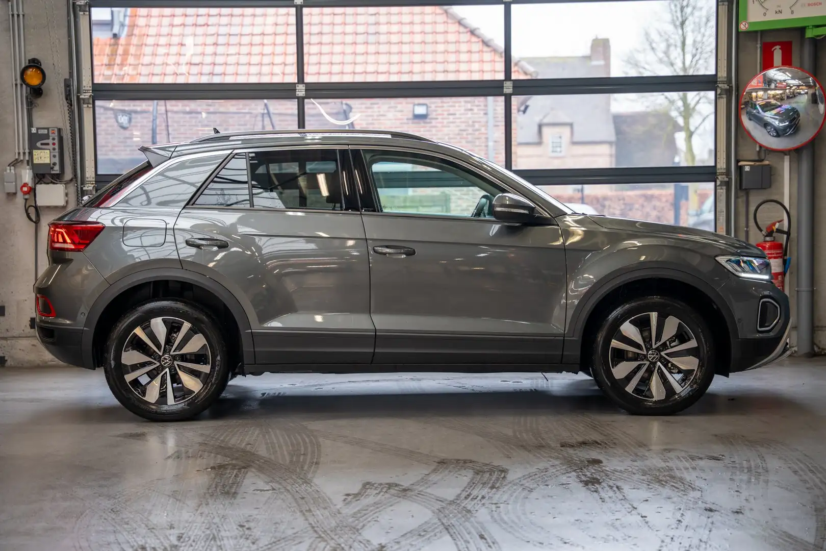Volkswagen T-Roc 1.5 TSI Life Business DSG Gris - 2