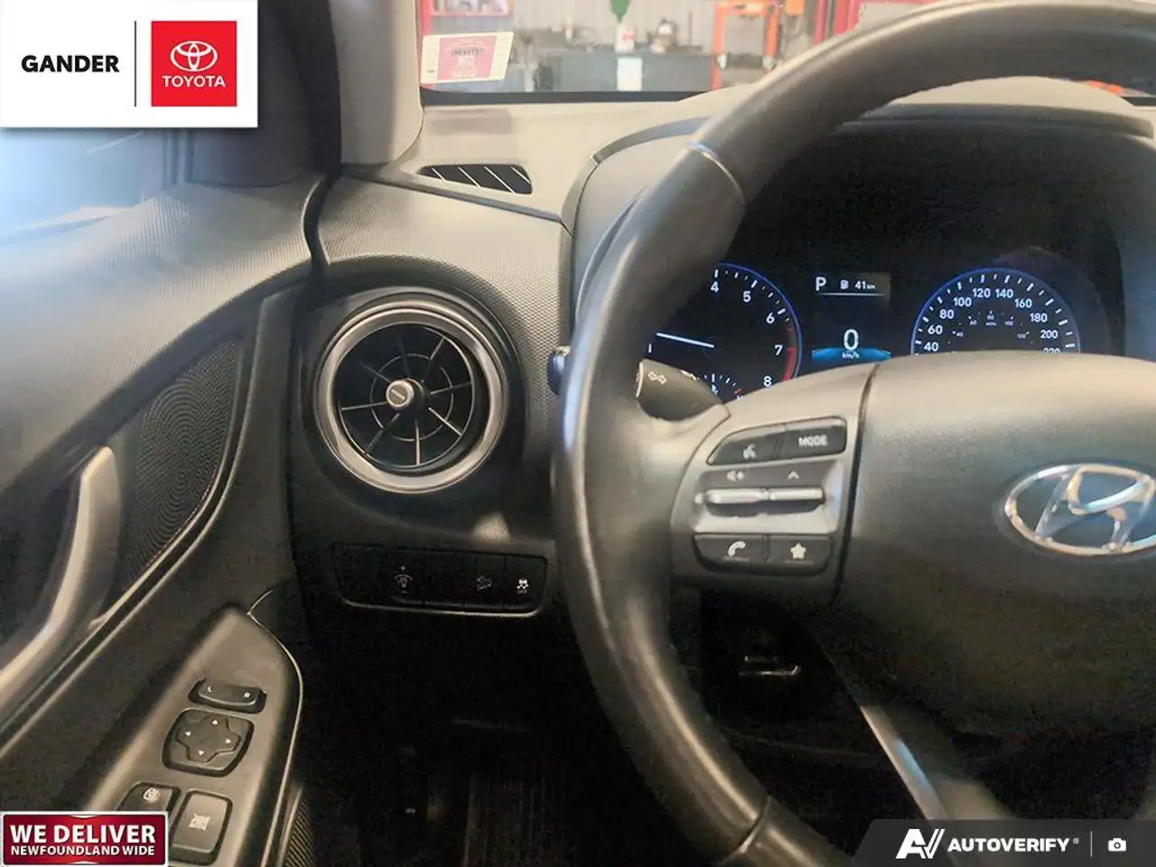 Hyundai KONA снимка Hyundai KONA