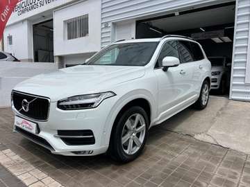 D5 Momentum AWD 235 Aut.