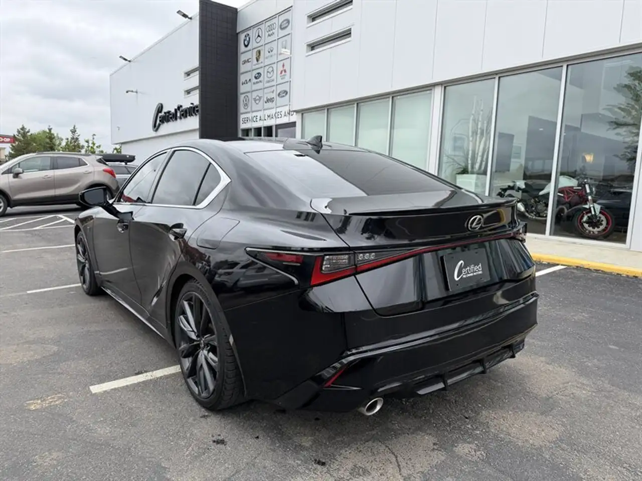 Lexus IS photo Lexus IS