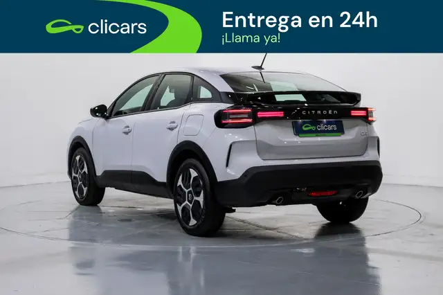 Citroen C4 view 9