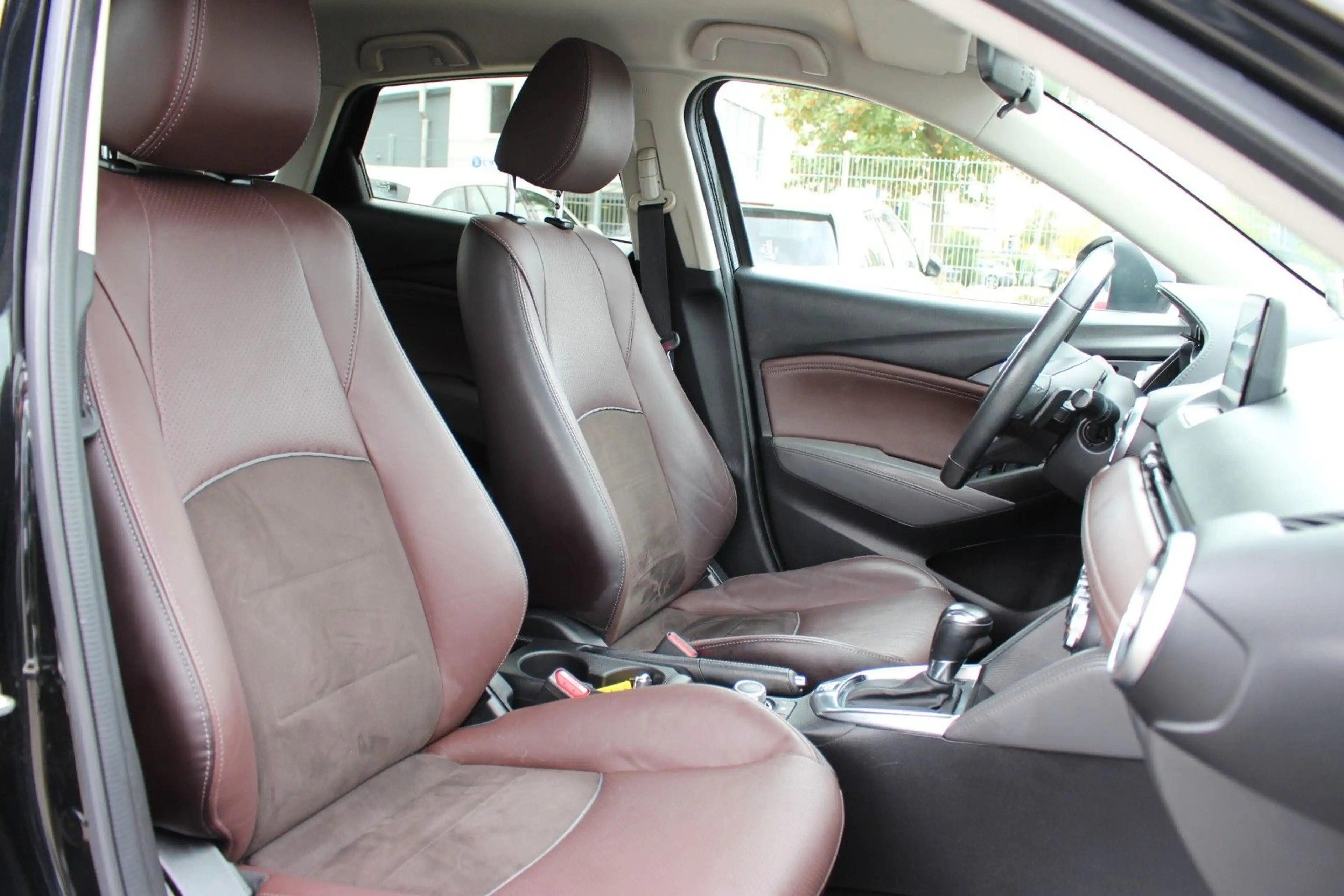Mazda CX-3 2.0 KIZOKU Intense/SHEFT/KLIMA/NAVI/PDC/RCA — photo 10