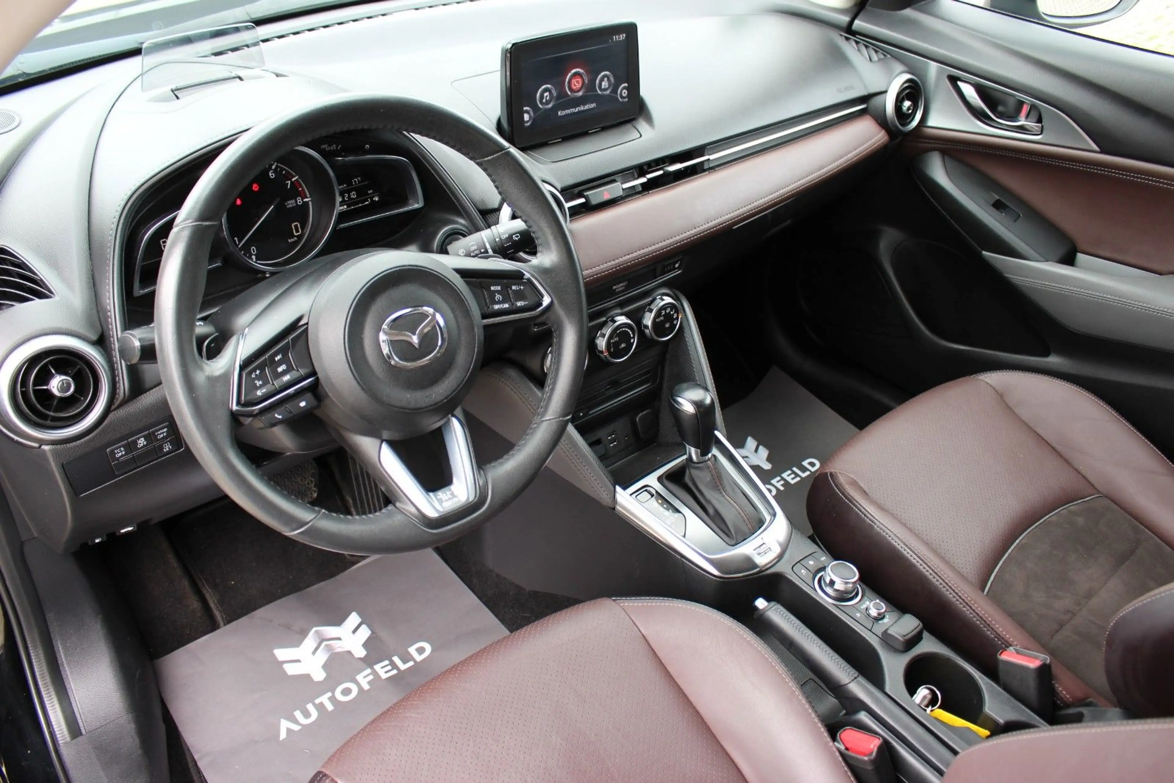 Mazda CX-3 2.0 KIZOKU Intense/SHEFT/KLIMA/NAVI/PDC/RCA — photo 7
