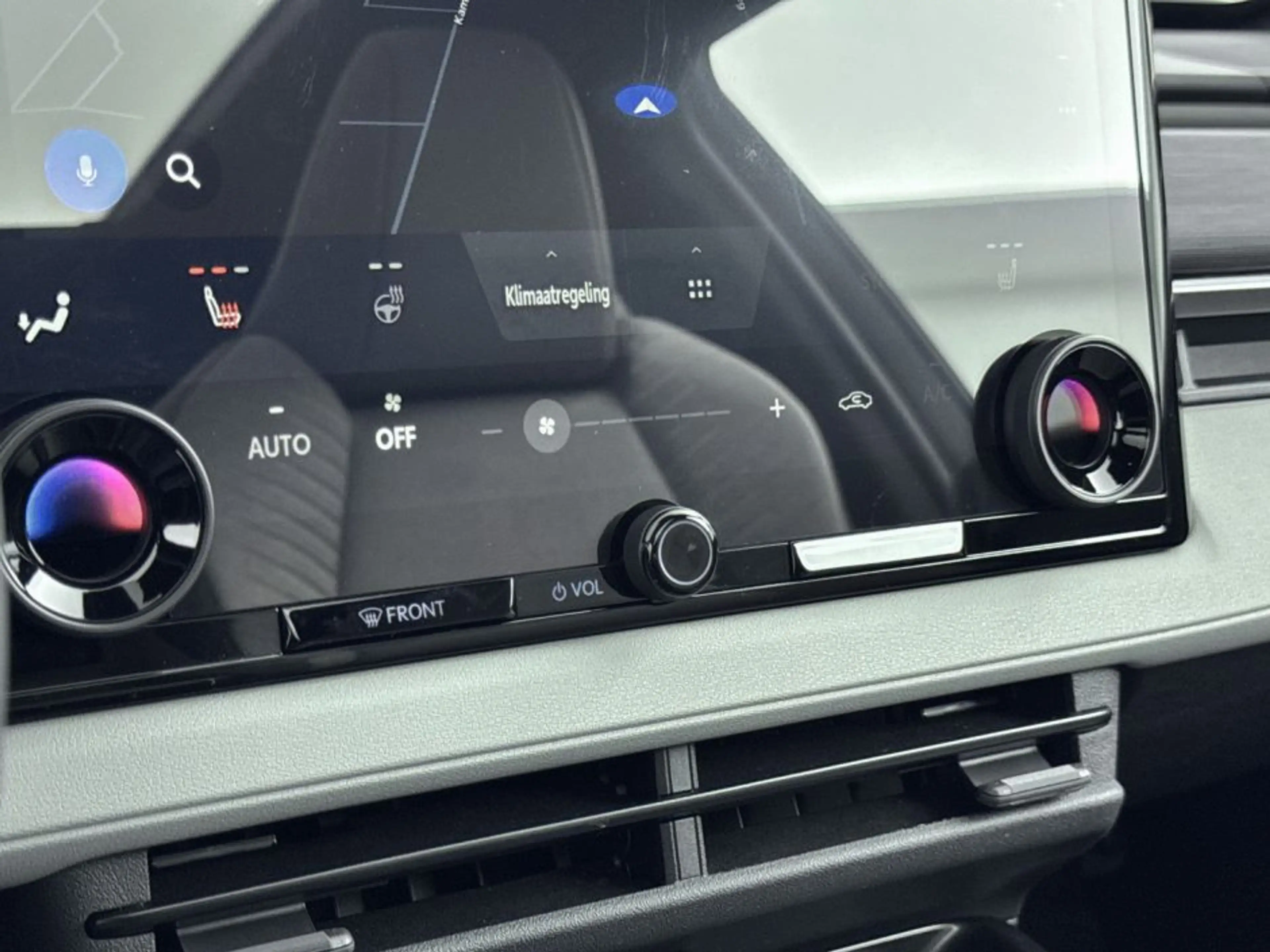 Toyota C-HR+ Executive AWD 77 kWh | Executive Plus Pack — photo 10