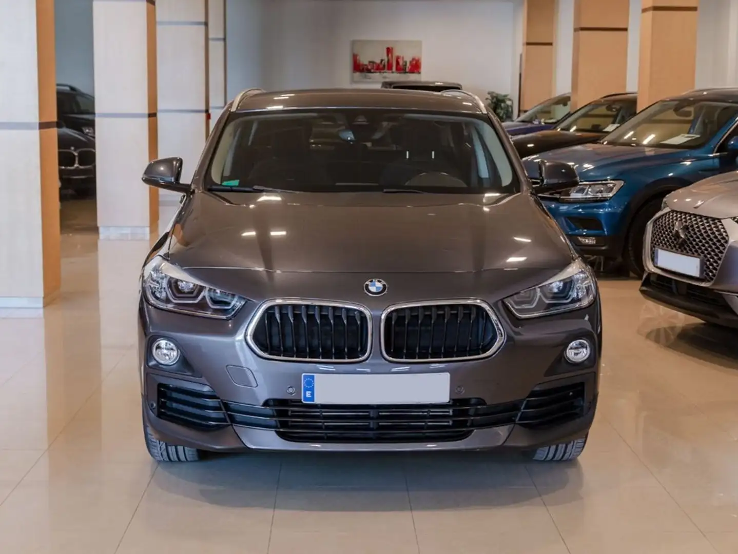 BMW X2 sDrive 18d Gris - 2