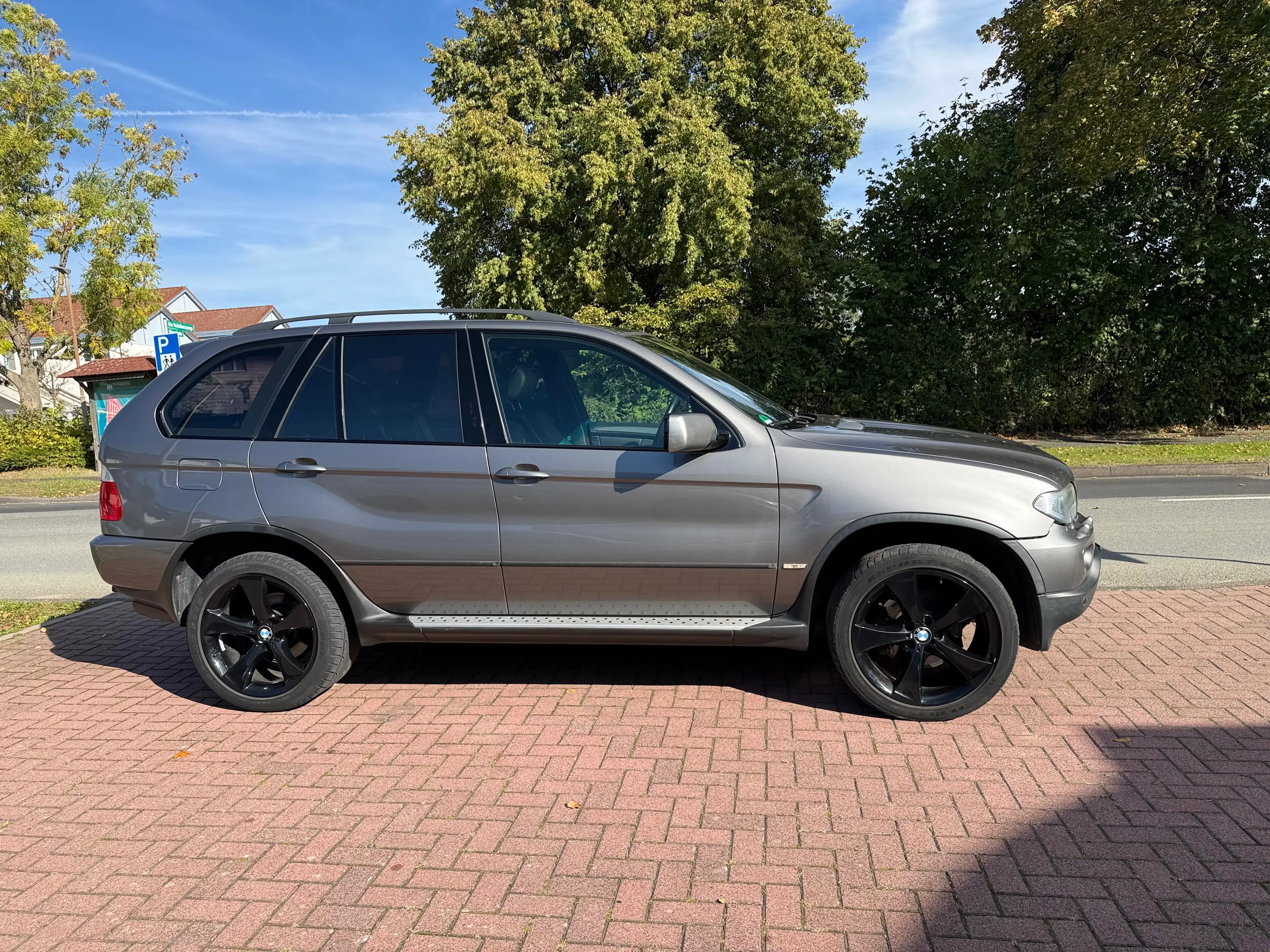 BMW X5 3.0 d Standheizung Panorama Leder HU AU 03/2028 — photo 4