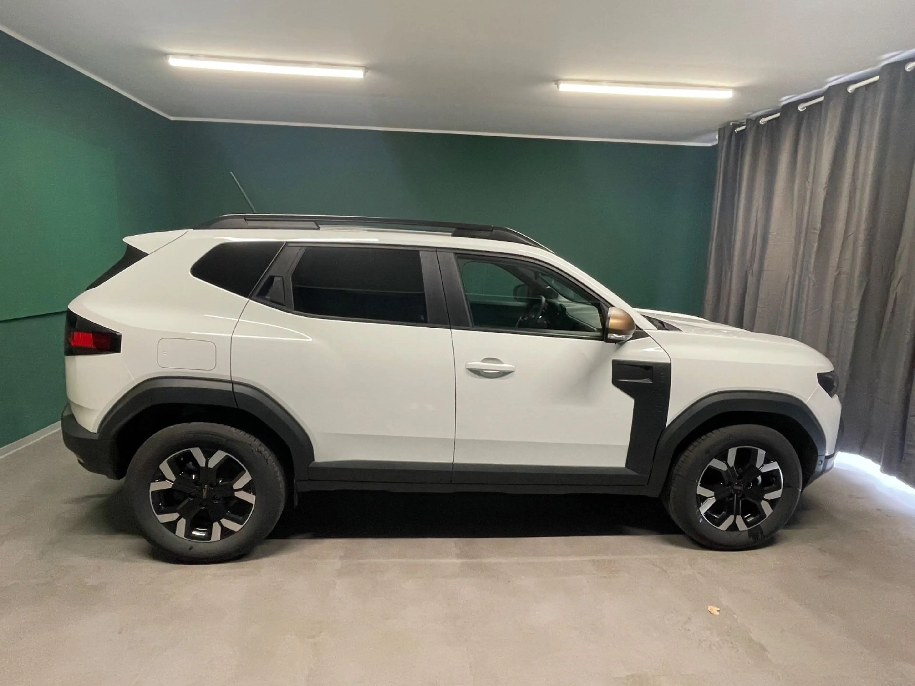 Dacia Duster 130 Extreme/Techno-P./City-P./AHK/199mtl. — photo 6