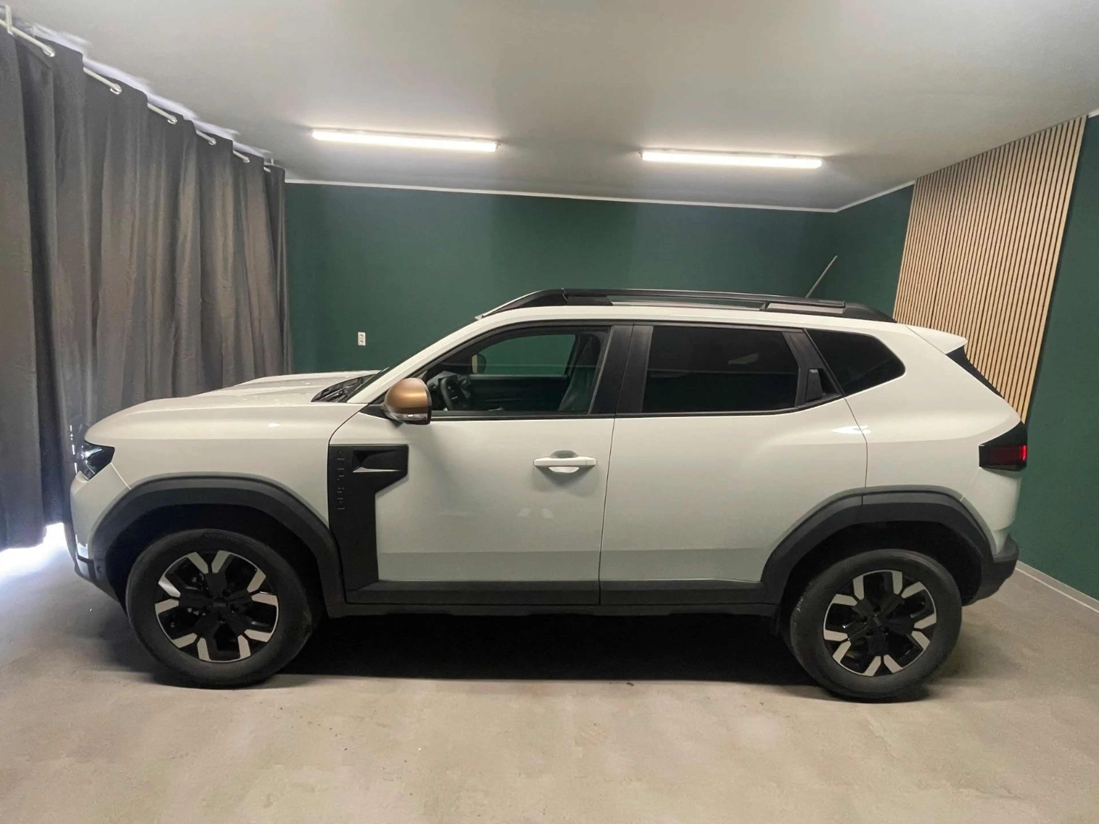 Dacia Duster 130 Extreme/Techno-P./City-P./AHK/199mtl. — photo 2