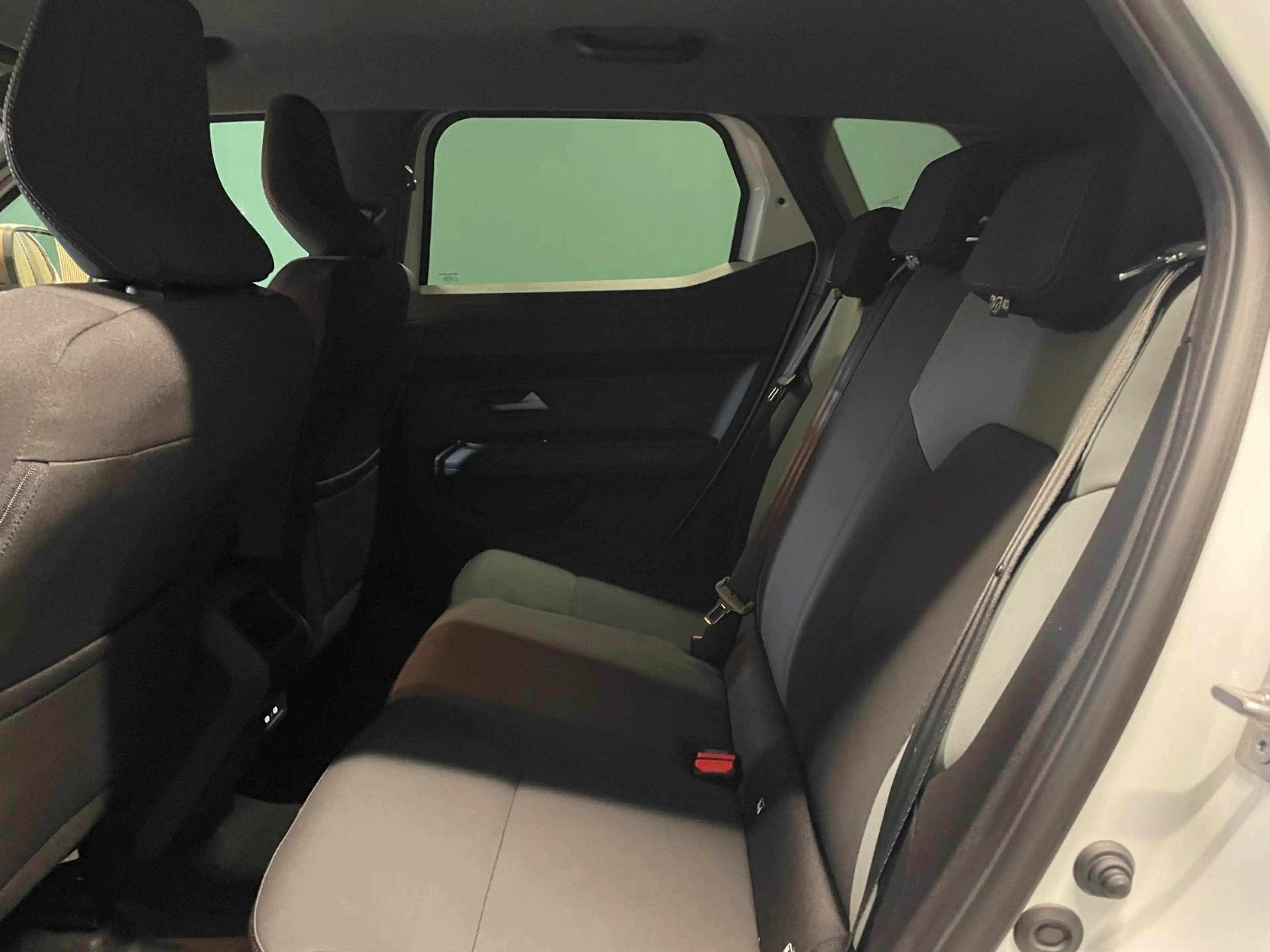 Dacia Duster 130 Extreme/Techno-P./City-P./AHK/199mtl. — photo 13