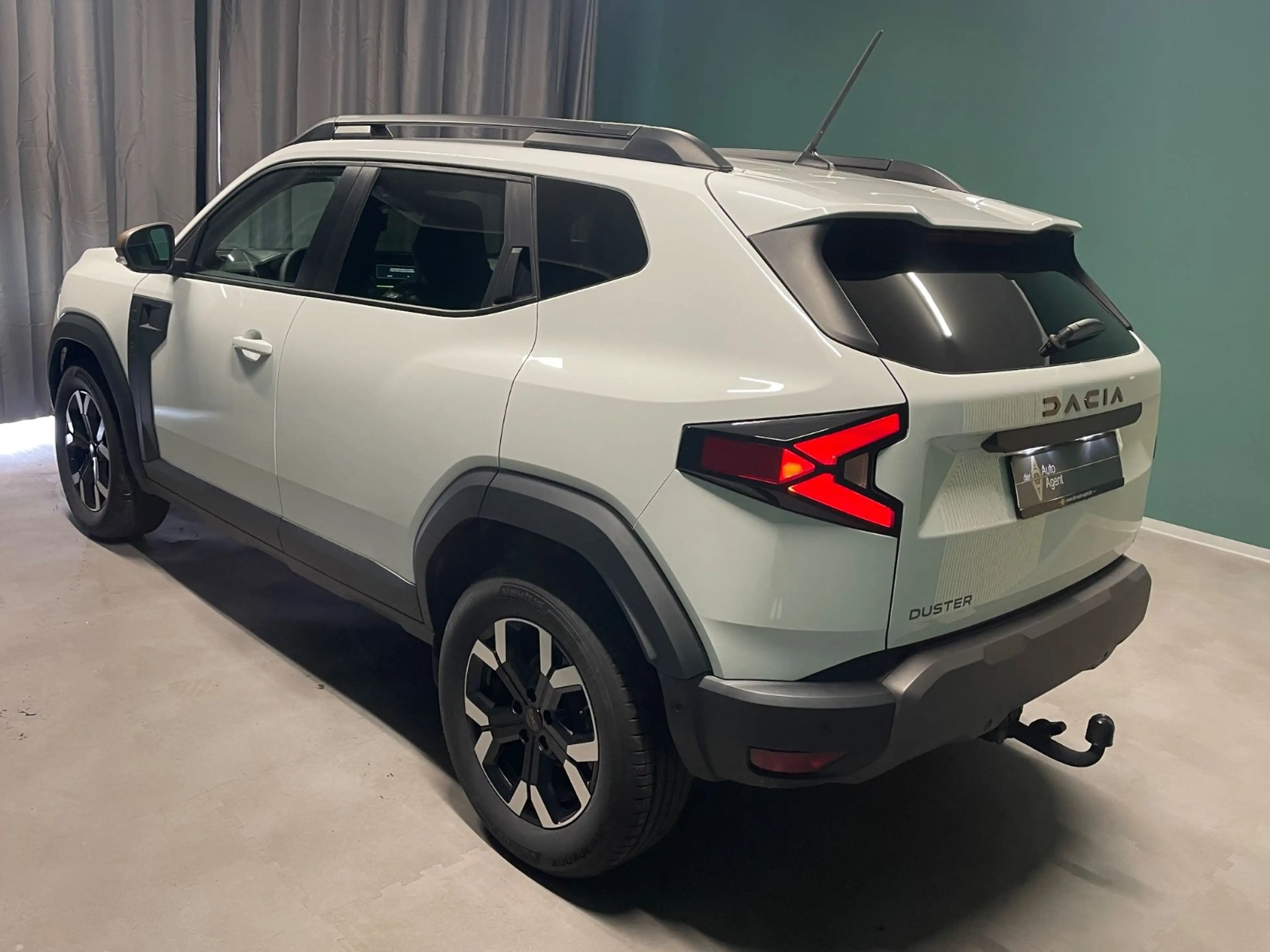 Dacia Duster 130 Extreme/Techno-P./City-P./AHK/199mtl. — photo 3