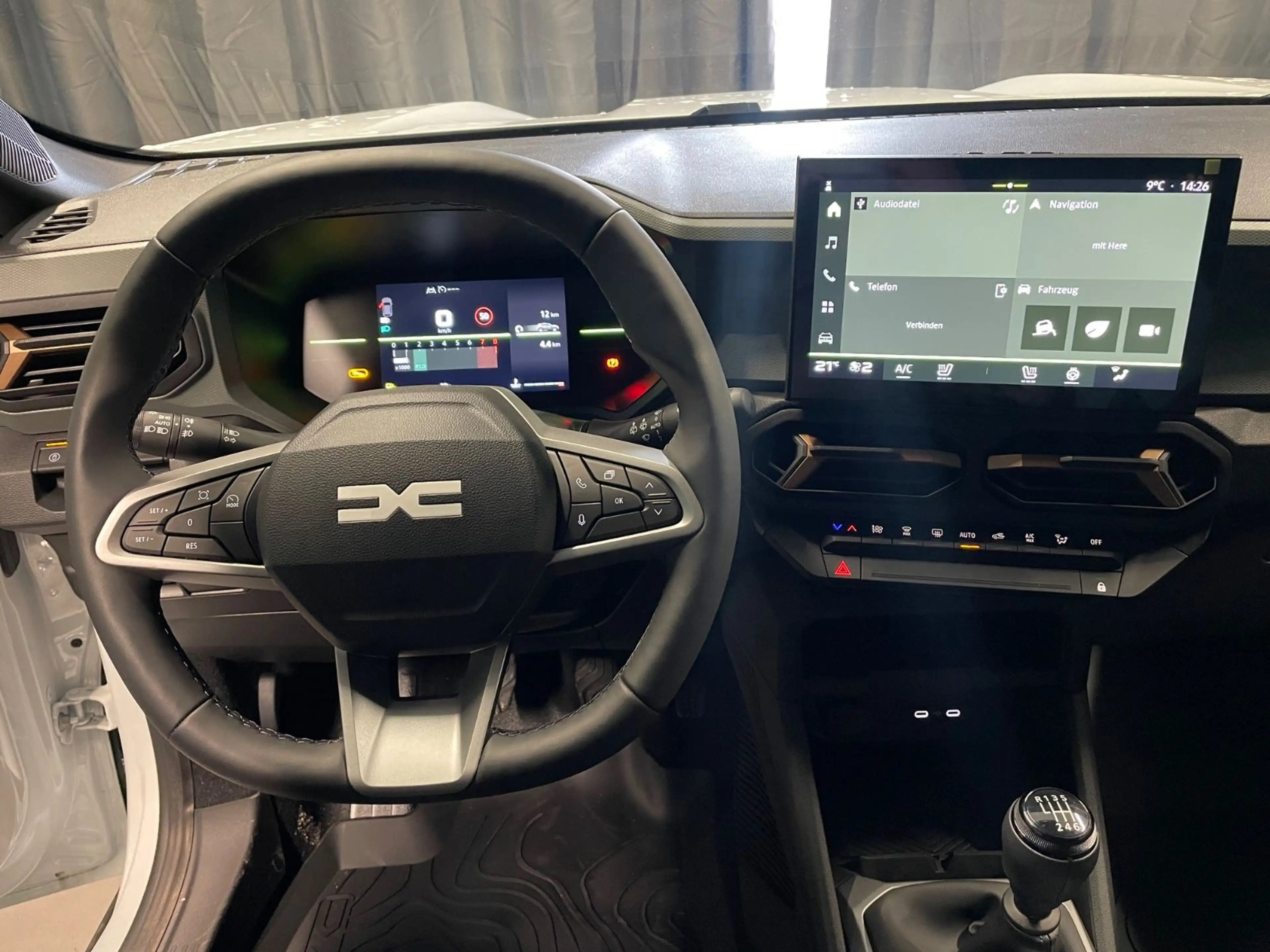 Dacia Duster 130 Extreme/Techno-P./City-P./AHK/199mtl. — photo 10