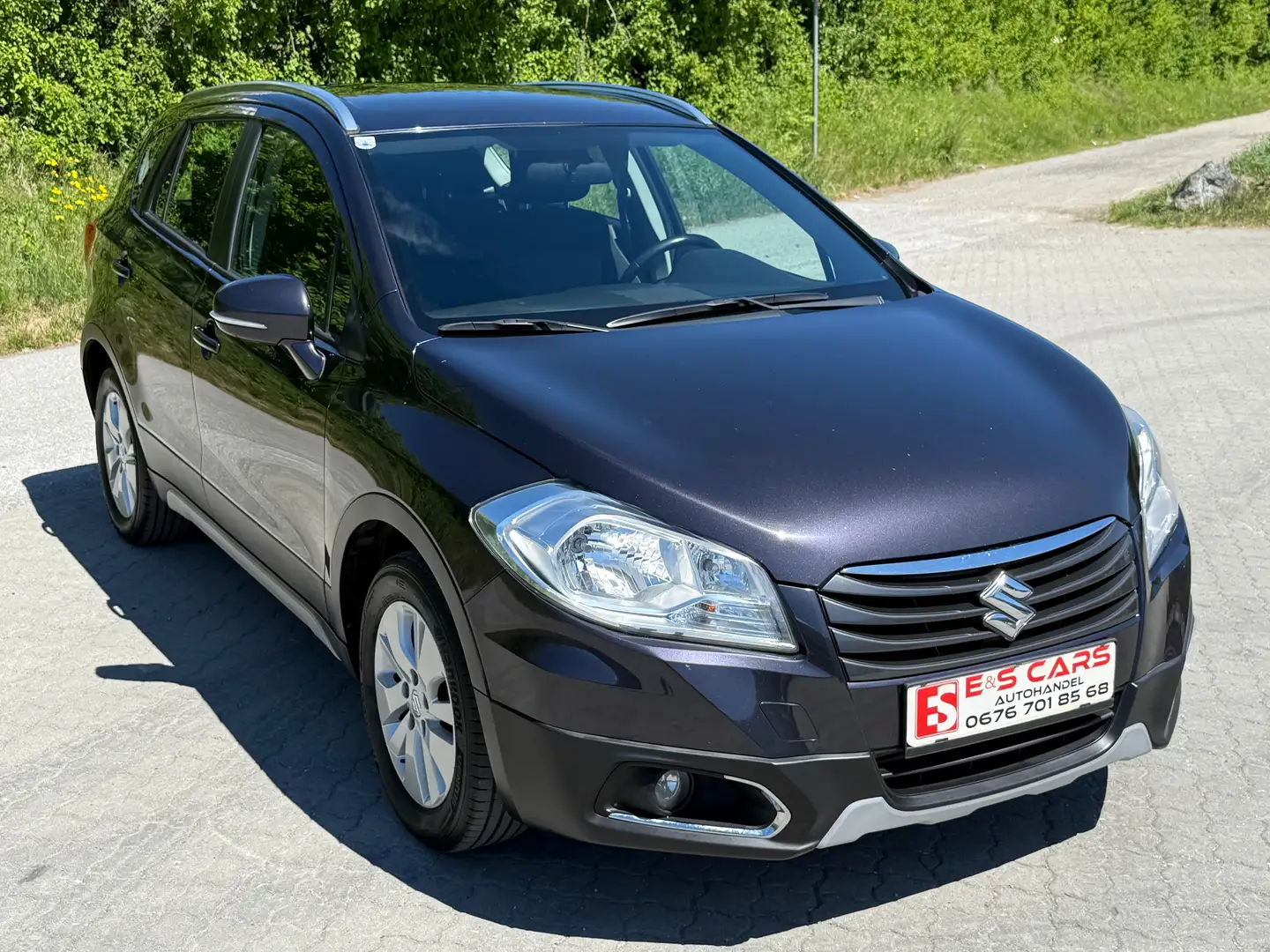 Suzuki SX4 S-Cross Traveller 4x4 Grau - 2