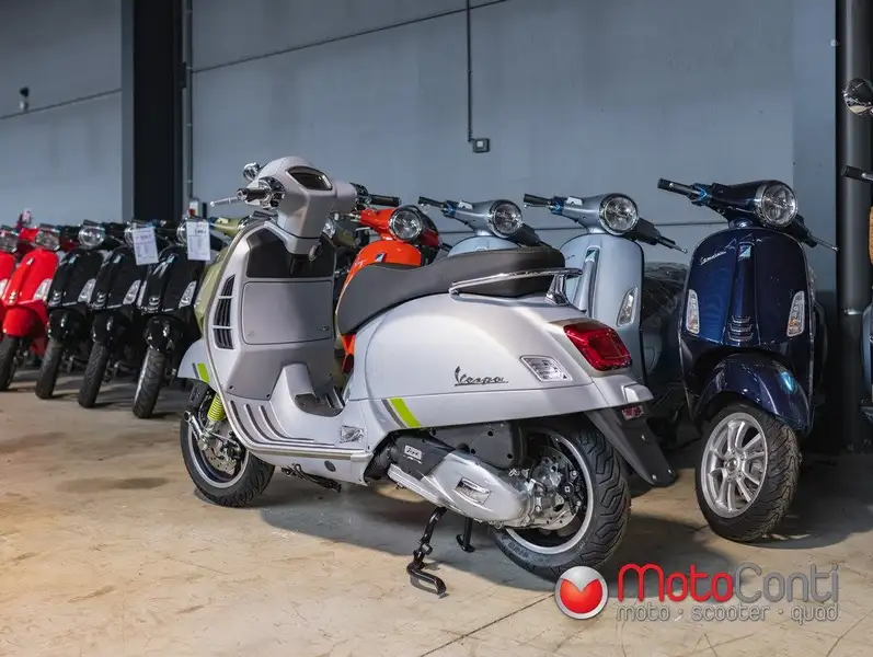 Vespa GTS 125 - foto 2