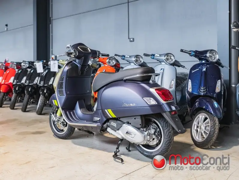 Vespa GTS 125 - foto 4