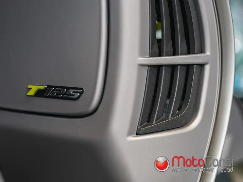 Vespa GTS 125 - foto 8